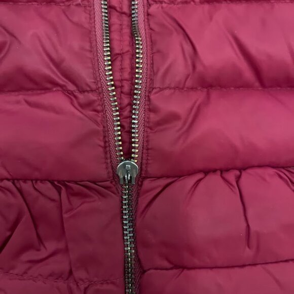 Burberry girls down jacket with zippered hood - Picture 3 of 3